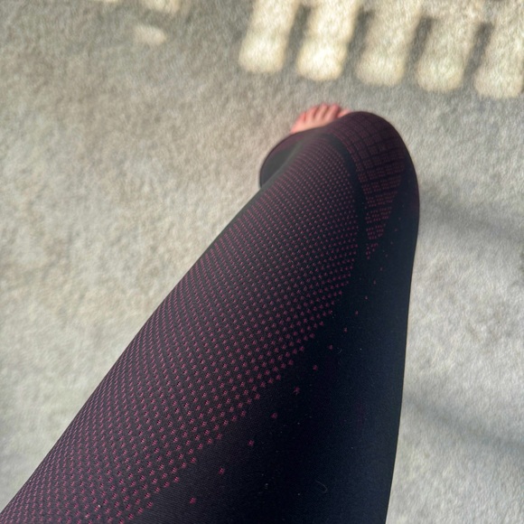 Lululemon Leggings - Picture 4 of 5